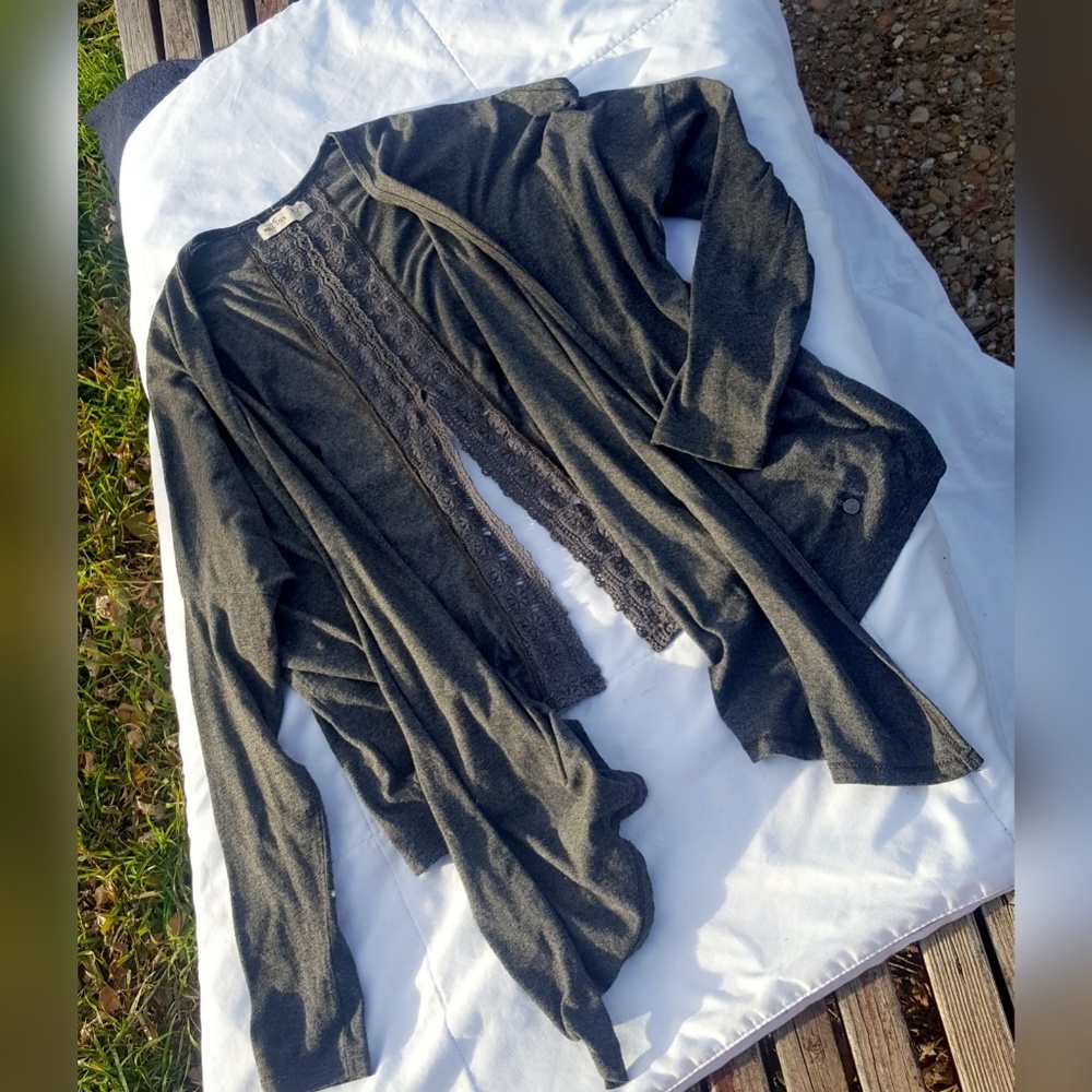 Hollister Gray Cardigan Size XS/S